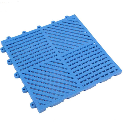แผ่นปูพื้น PVC ที่เชื่อมต่อกันเป็นมิตรกับสิ่งแวดล้อม E แผ่นกันลื่น PVC Floor Mat 25 * 25